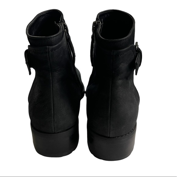 Caslon Black Genuine Leather Ankle Booties Water Resistant Sz 6.5 - Picture 8 of 9